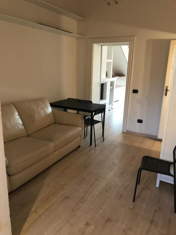 Charming 1-Bed Apartment In Milano Luaran gambar