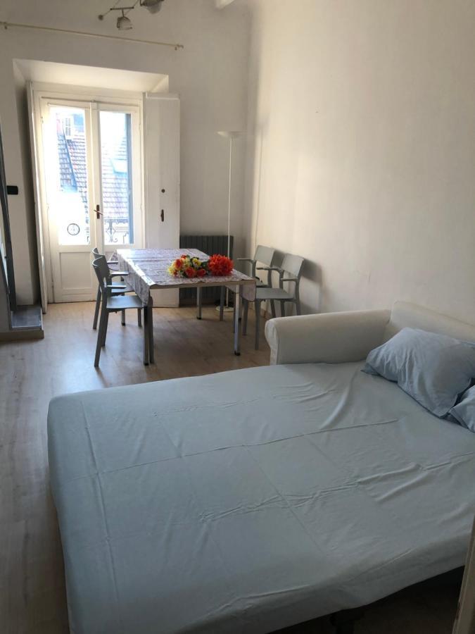 Charming 1-Bed Apartment In Milano Luaran gambar